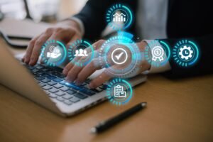 A competitividade no mercado industrial exige que as empresas adotem tecnologias inovadoras para otimizar seus processos e se manterem à frente. No entanto, muitas ainda enfrentam dificuldades relacionadas à gestão ineficiente e processos desarticulados. A ausência de um sistema ERP robusto impacta diretamente na agilidade, controle e rentabilidade das operações. Neste artigo, exploramos os desafios enfrentados pelas empresas sem um ERP e como a solução ERP da Indbras pode transformar esses processos, impulsionando a eficiência e a competitividade da indústria.
